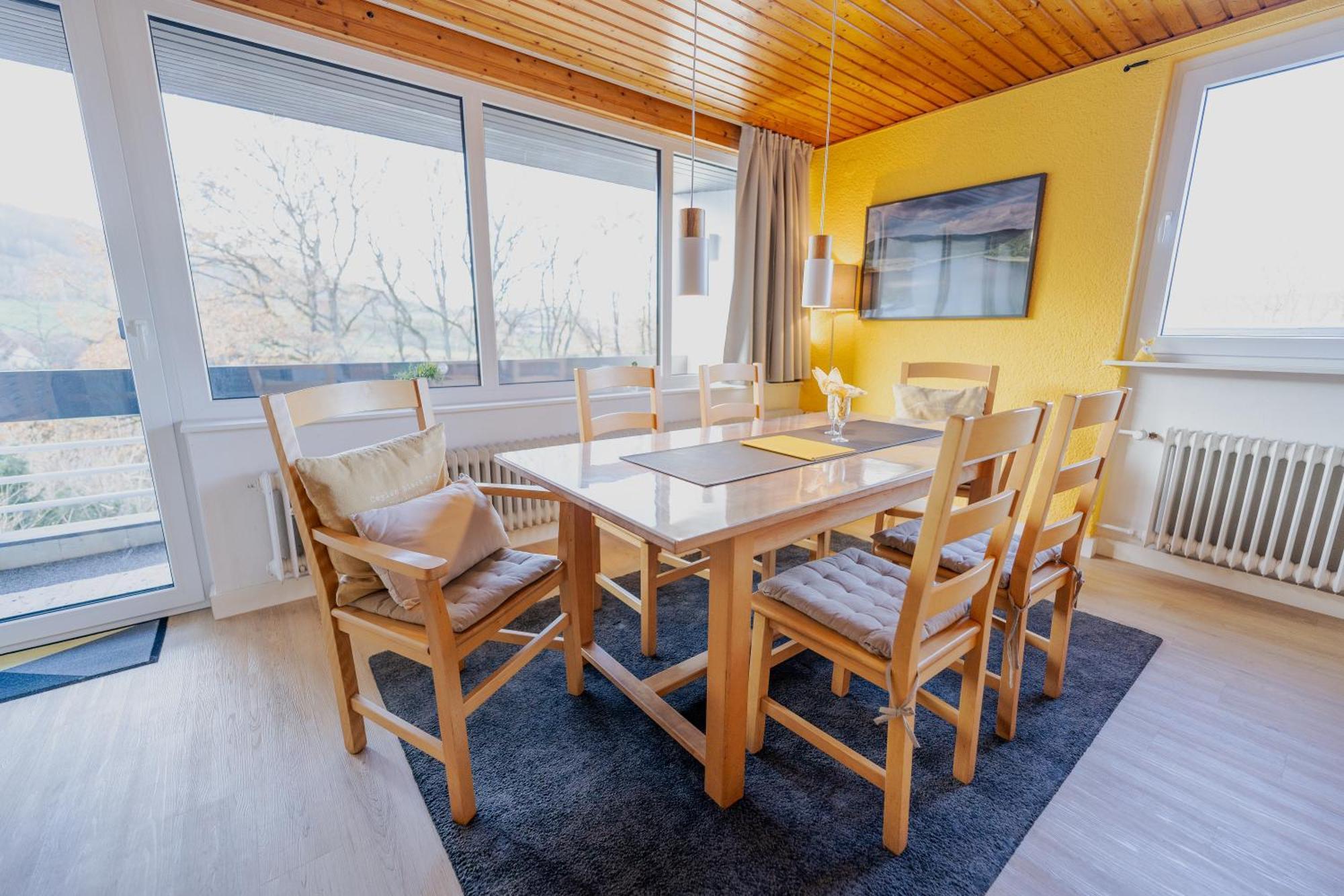 Ferienhaus Schoene Aussicht Ferienwohnung Gelb Hemfurth-Edersee Εξωτερικό φωτογραφία