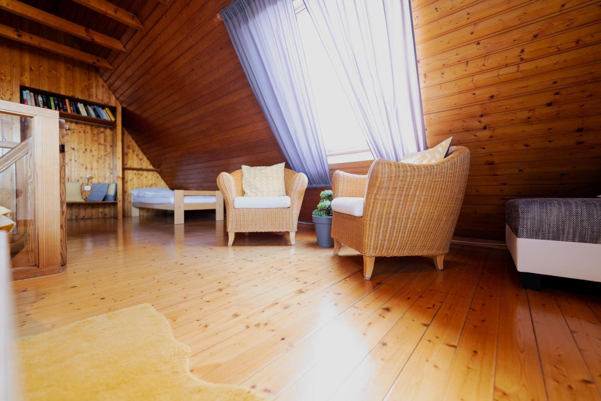 Ferienhaus Schoene Aussicht Ferienwohnung Gelb Hemfurth-Edersee Εξωτερικό φωτογραφία